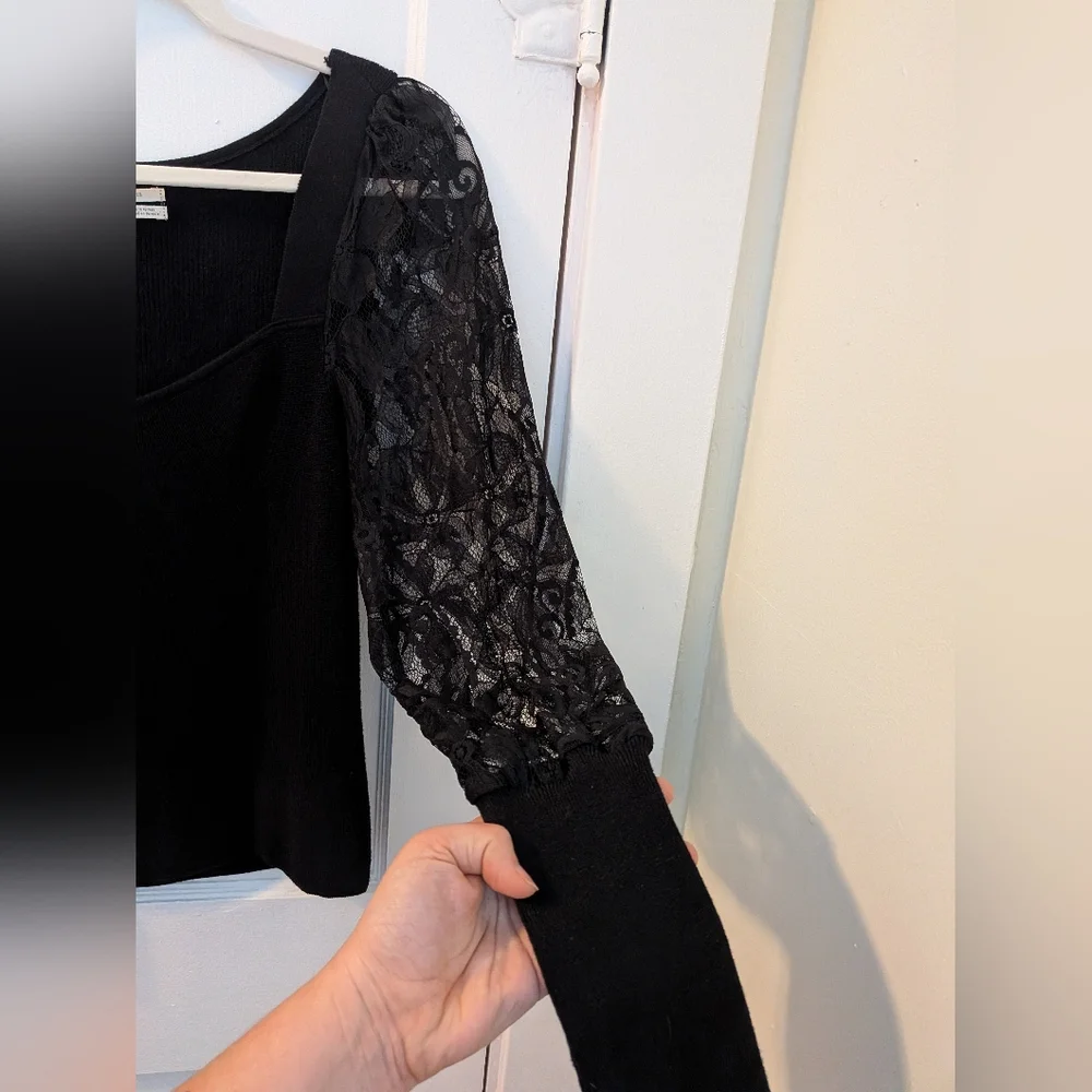 By Anthropologie Black Lace Long Sleeve Sleeve Sweater Top - Size M